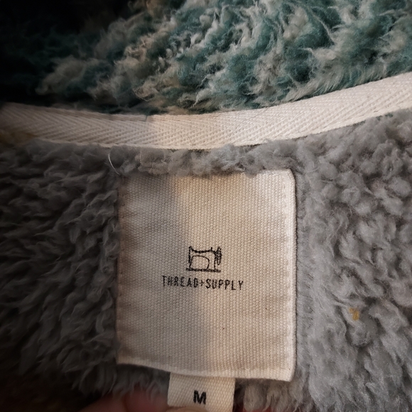 Thread Supply Colorful Button Up Plaid Sherpa Jacket Medium - Picture 2 of 9